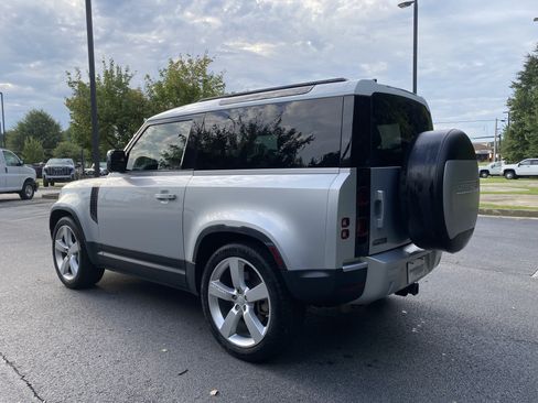 Used 2021 Land Rover Defender 90 First Edition AWD/4WD image 7