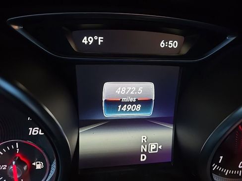 Used 2019 Mercedes-Benz CLA 250 4MATIC image 22