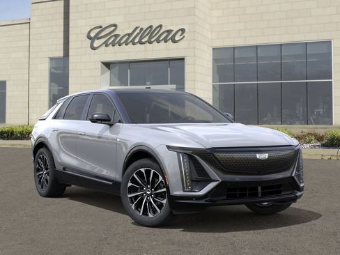 New 2026 Cadillac Lyriq Sport w/ LPO, Floor Liner Package AWD/4WD image 7