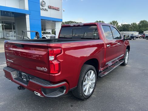 Used 2024 Chevrolet Silverado 1500 High Country w/ High Country Premium Package AWD/4WD image 10