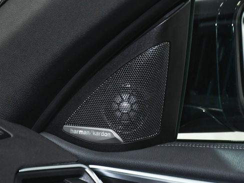 Used 2023 BMW 440i xDrive Convertible w/ Premium Package image 38