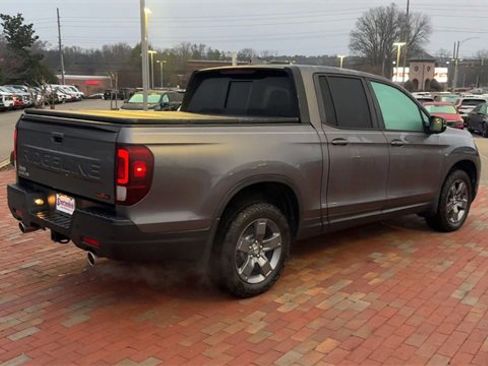 Certified 2024 Honda Ridgeline TrailSport image 2