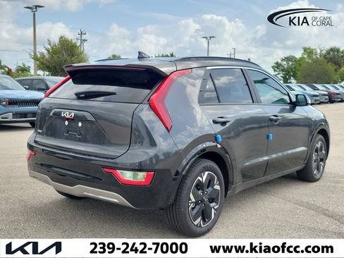 New 2026 Kia Niro Wind FWD image 6