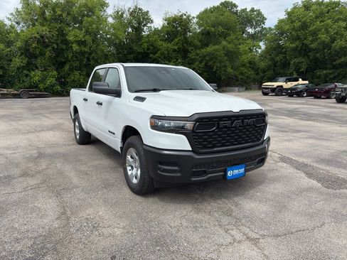 New 2026 RAM 1500 Tradesman AWD/4WD image 3