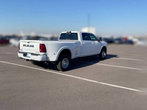 New 2026 RAM 3500 Longhorn image 12