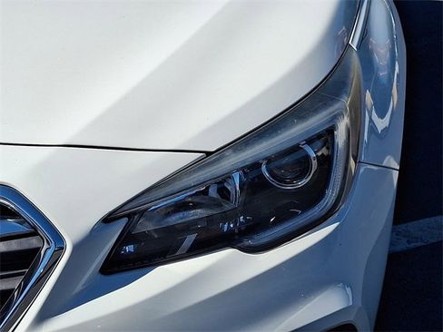 Used 2018 Subaru Legacy 2.5i Premium w/ Moonroof Package image 9