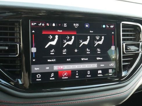 Used 2024 Dodge Durango R/T AWD/4WD image 25