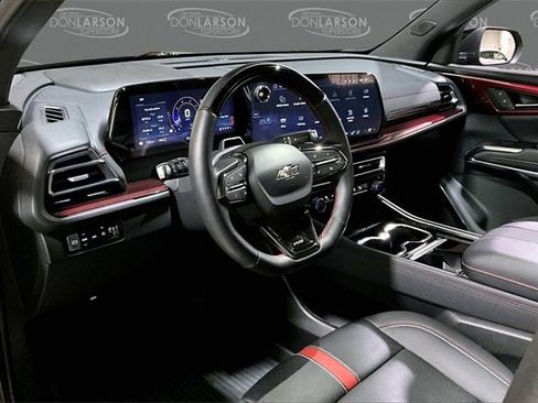 Certified 2024 Chevrolet Traverse RS image 18