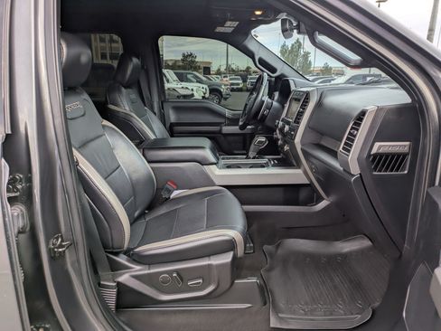 Used 2018 Ford F150 Raptor w/ Equipment Group 802A Luxury AWD/4WD image 34