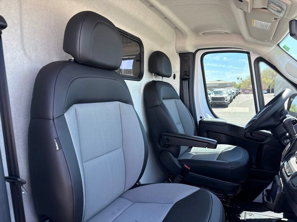 New 2026 RAM ProMaster 3500 w/ Safety Group FWD image 22