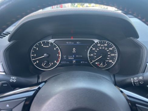 Used 2024 Nissan Altima 2.5 SR image 12