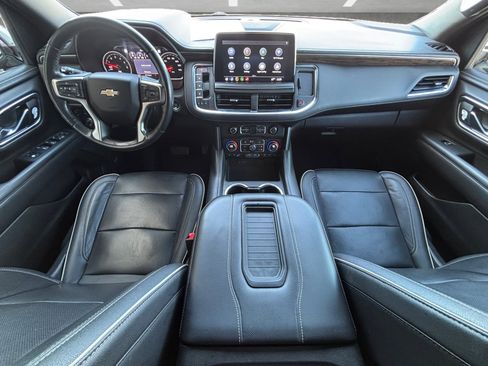 Used 2021 Chevrolet Suburban Premier w/ Premium Package image 24