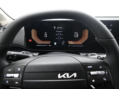 New 2026 Kia K4 EX FWD image 25
