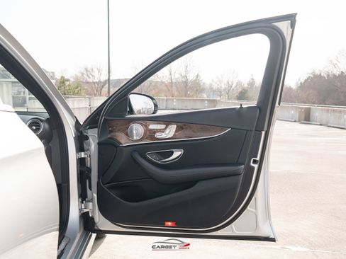 Used 2017 Mercedes-Benz E 300 E 300 w/ Premium 1 Package image 42