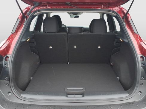 Certified 2025 Nissan Kicks SV FWD image 25