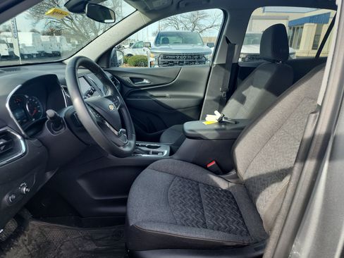Used 2024 Chevrolet Equinox LT w/ LPO, Floor Liner Package image 13