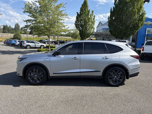 Used 2023 Acura MDX A-Spec AWD/4WD image 3