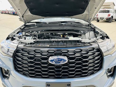 New 2026 Ford Explorer ST-Line image 50