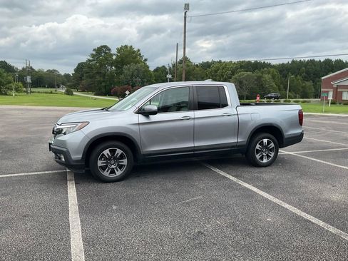 Used 2017 Honda Ridgeline RTL image 13