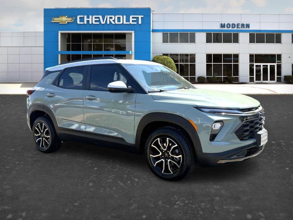 Used 2025 Chevrolet TrailBlazer ACTIV AWD/4WD image 6