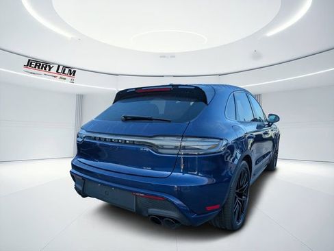 Used 2022 Porsche Macan GTS w/ Sport Chrono Package image 3