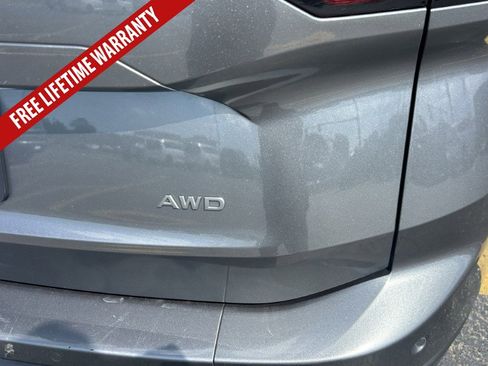Used 2024 Nissan Rogue S AWD/4WD image 13