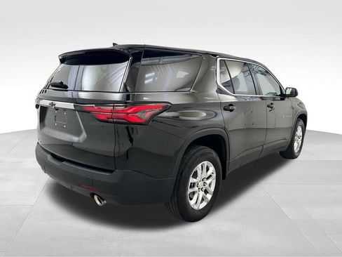 Used 2023 Chevrolet Traverse LS w/ LPO, Floor Liner Package AWD/4WD image 8