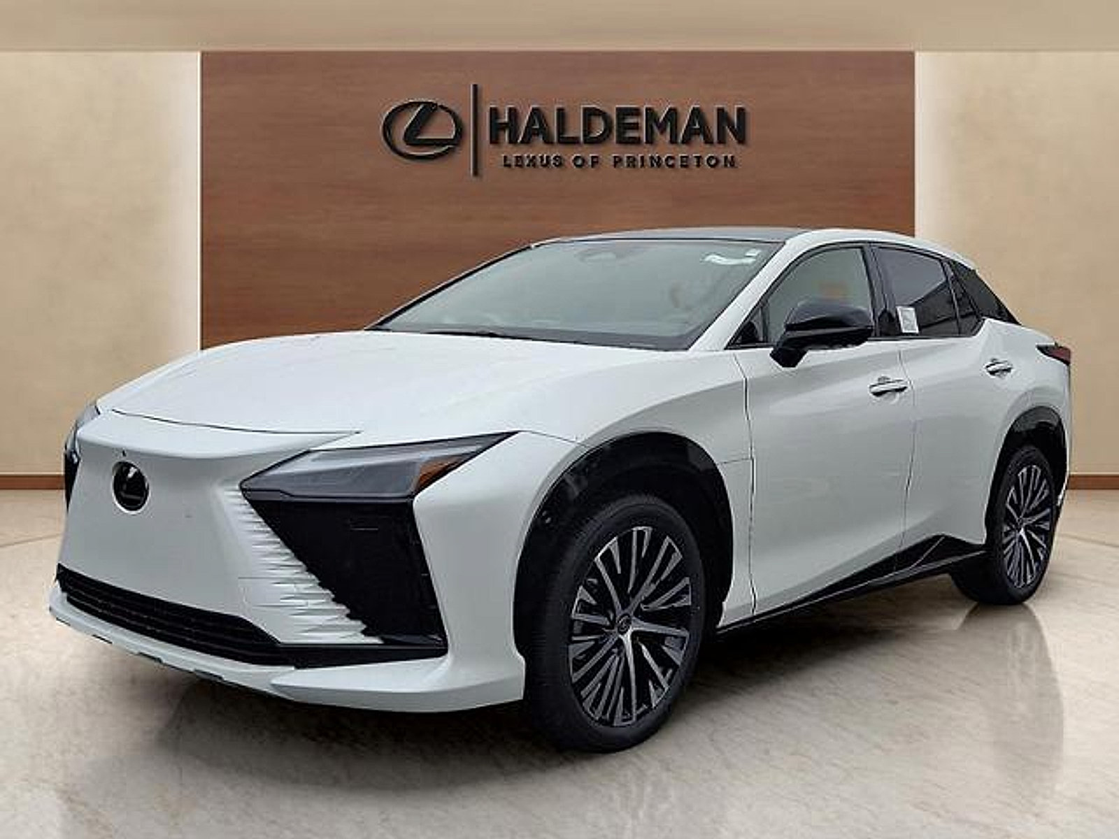 New 2026 Lexus RZ 450e AWD w/ Technology Package image 3