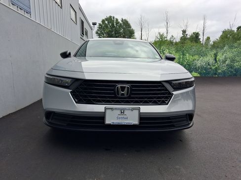 Used 2025 Honda Accord Sport image 6