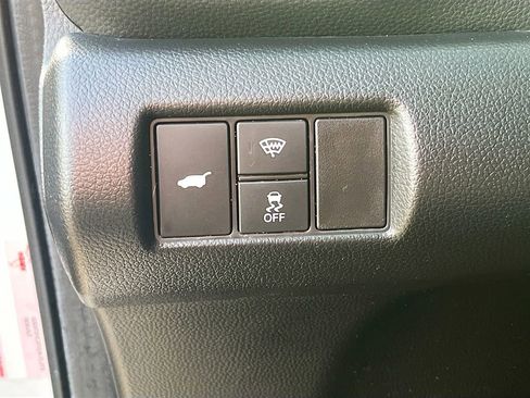 Used 2025 Honda Pilot Black Edition image 10