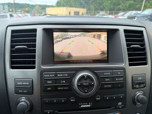 Used 2011 Nissan Armada SL AWD/4WD image 11