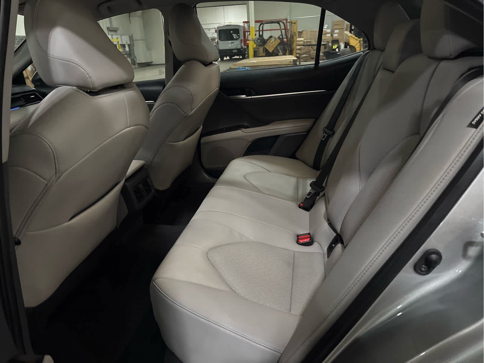 Certified 2023 Toyota Camry XLE w/ Cold Weather Package AWD/4WD image 7