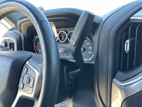Used 2022 Chevrolet Silverado 1500 LT Trail Boss w/ Safety Package AWD/4WD image 15