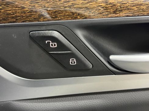 Certified 2023 BMW X3 xDrive30i w/ Premium Package image 22