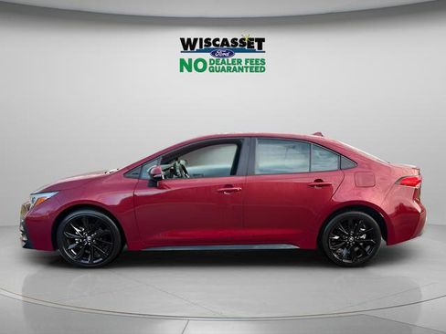Used 2024 Toyota Corolla SE FWD image 2