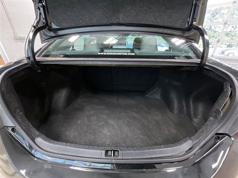 Used 2016 Toyota Corolla LE FWD image 22