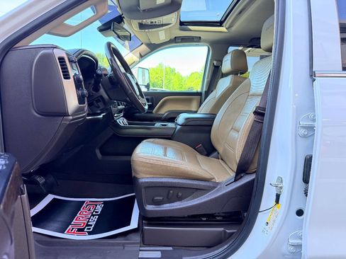 Used 2019 GMC Sierra 2500 Denali w/ Duramax Plus Package image 19