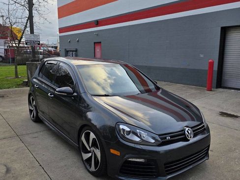 Used 2012 Volkswagen Golf R 4-Door image 3