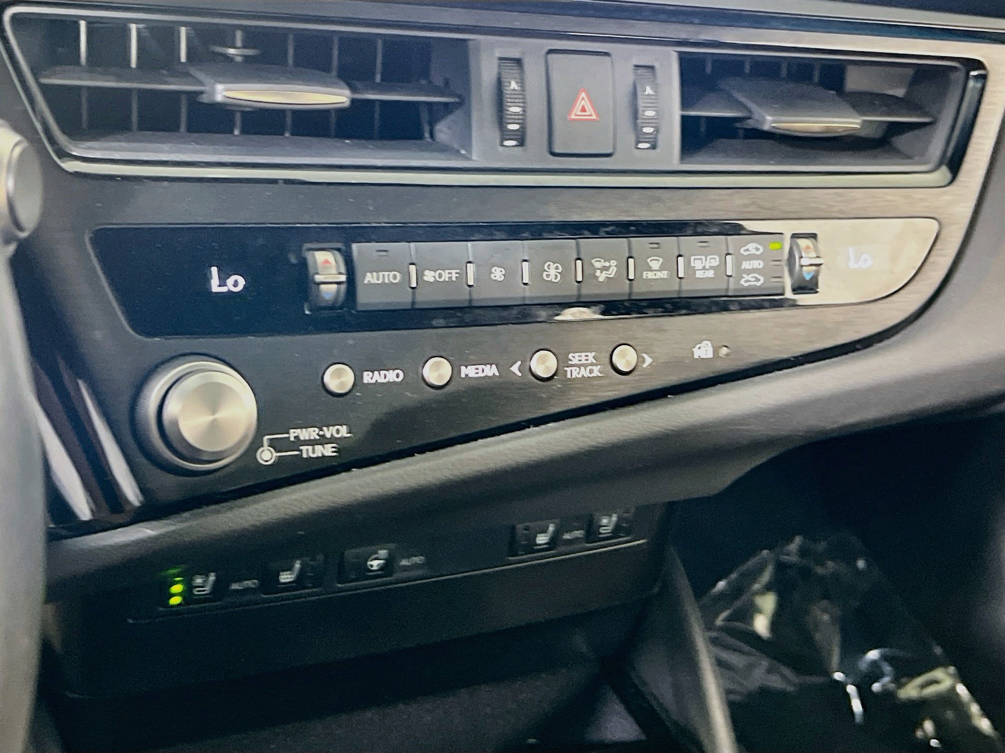 Used 2023 Lexus ES 350 w/ Premium Package FWD image 15