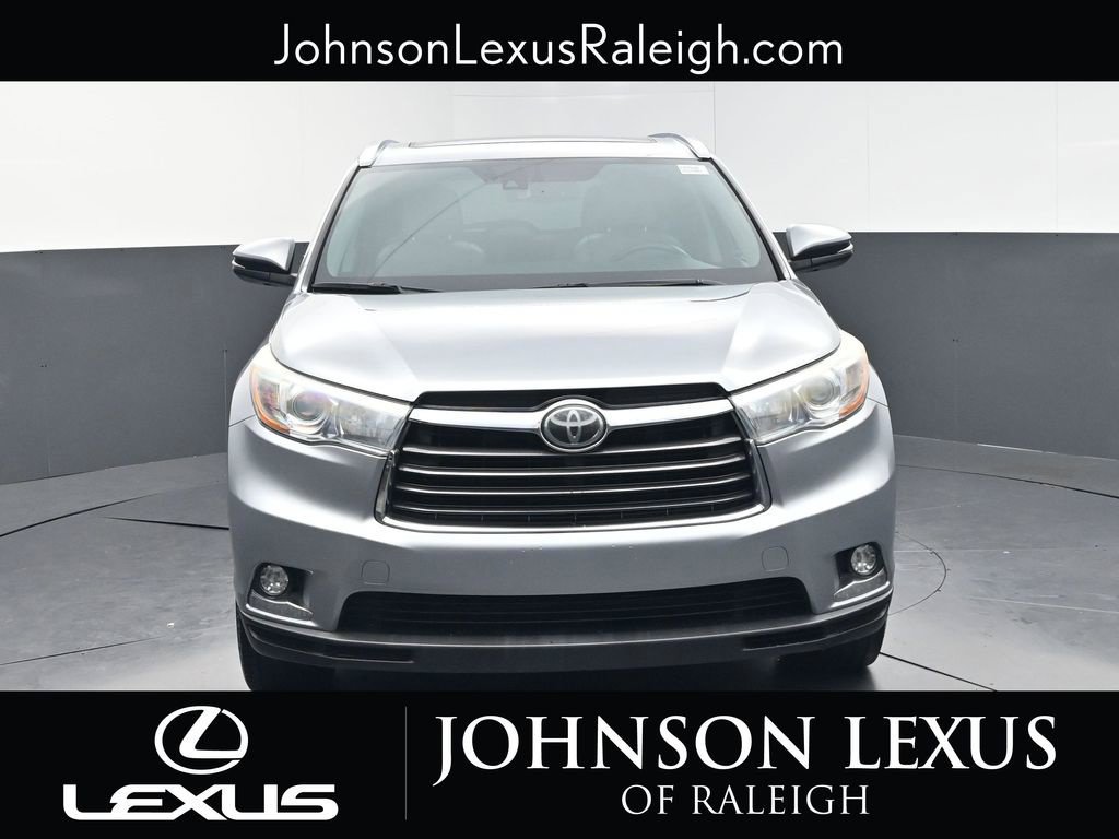 Used 2016 Toyota Highlander Limited Platinum FWD image 4