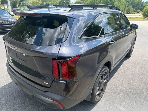 Used 2025 Kia Sorento SX Prestige AWD/4WD image 5