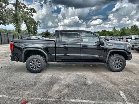 New 2026 GMC Sierra 1500 AT4X AWD/4WD image 10