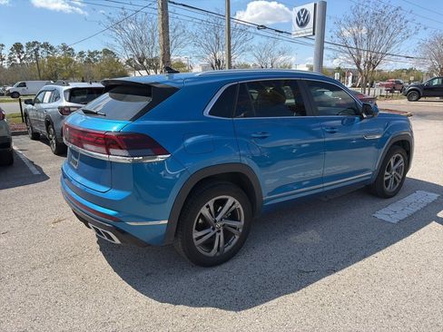 Certified 2024 Volkswagen Atlas Cross Sport SEL R-Line image 8