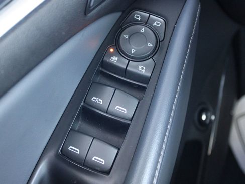 Used 2024 Buick Enclave Premium image 21