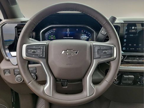 Used 2026 Chevrolet Silverado 1500 RST AWD/4WD image 19