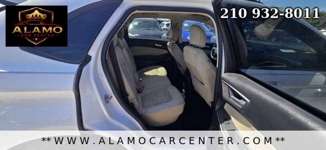 Used 2015 Ford Edge SE FWD image 18