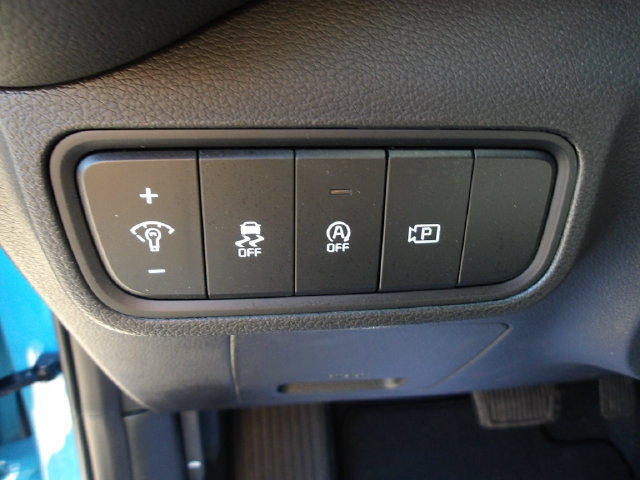Used 2025 Kia Soul S FWD image 15