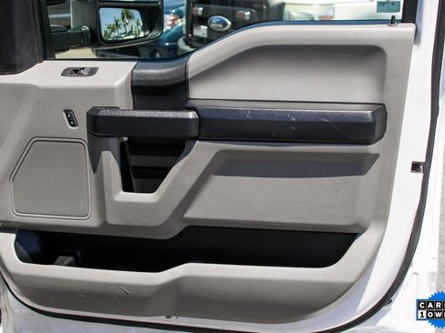 Used 2020 Ford F250 XL w/ Power Equipment Group image 28