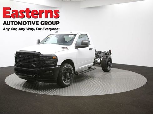 Used 2025 RAM 3500 Tradesman RWD image 53