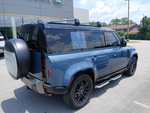 Used 2023 Land Rover Defender 110 X-Dynamic SE AWD/4WD image 2